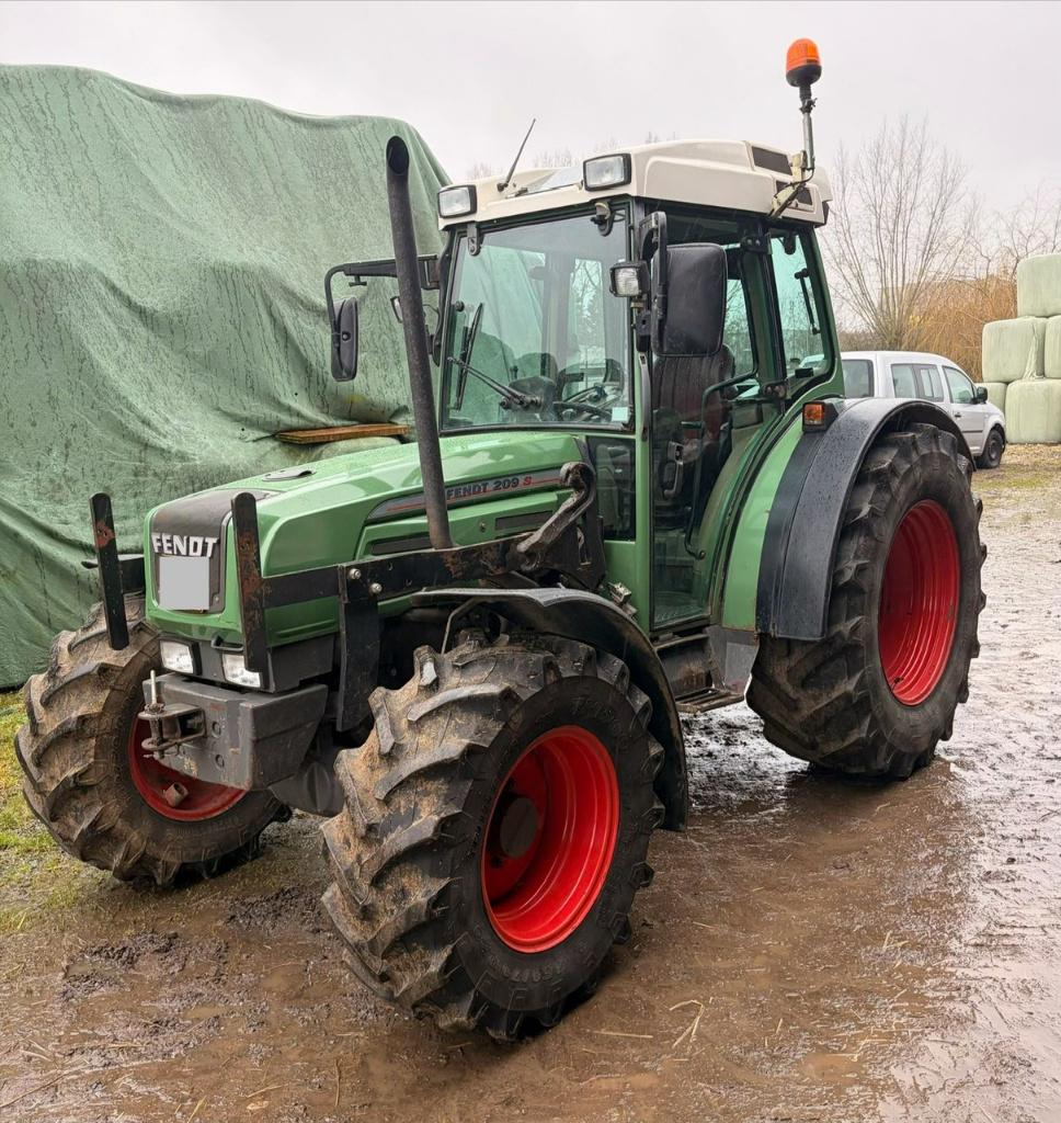 Tracteur Fendt 209s, Ophalen, 80 tot 120 Pk, Gebruikt, Fendt