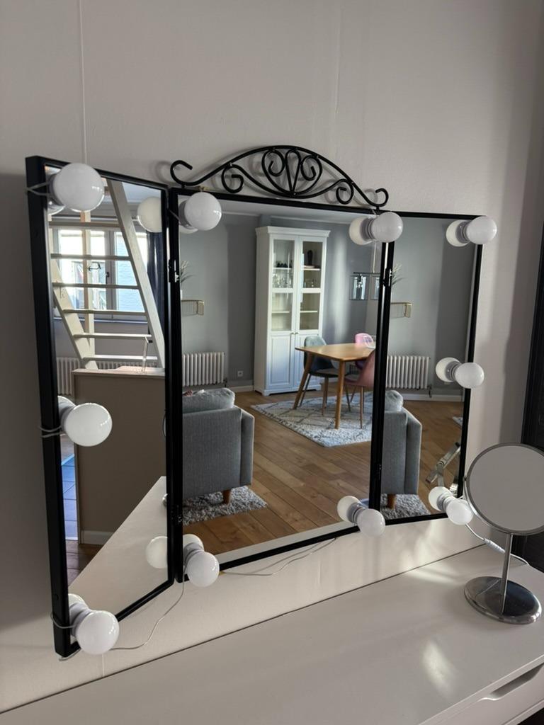 Make-up spiegel met lampjes, Ophalen, Zo goed als nieuw