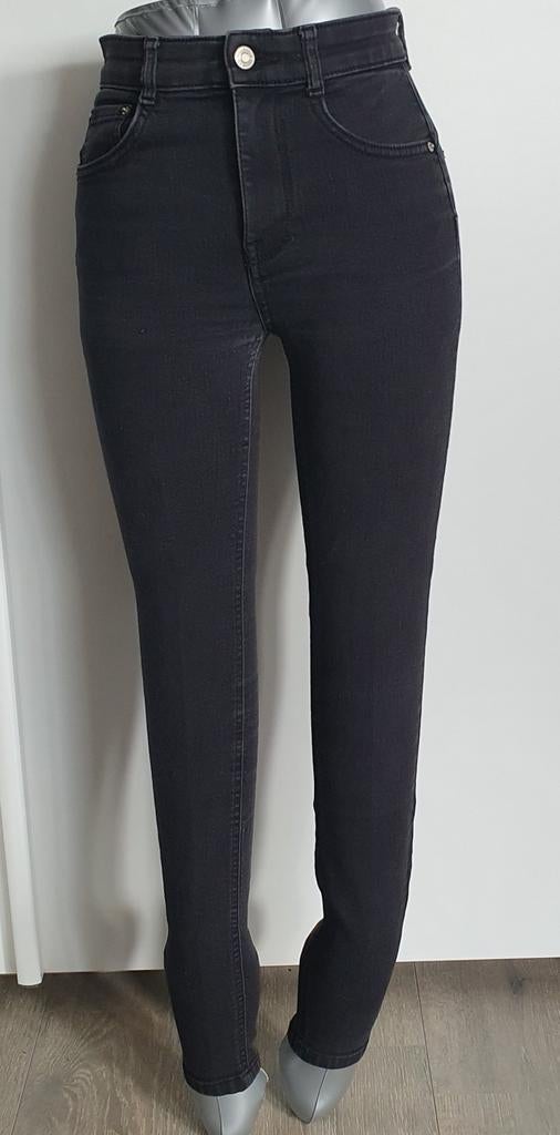 Jeans skinny femme, Enlèvement ou Envoi, Porté
