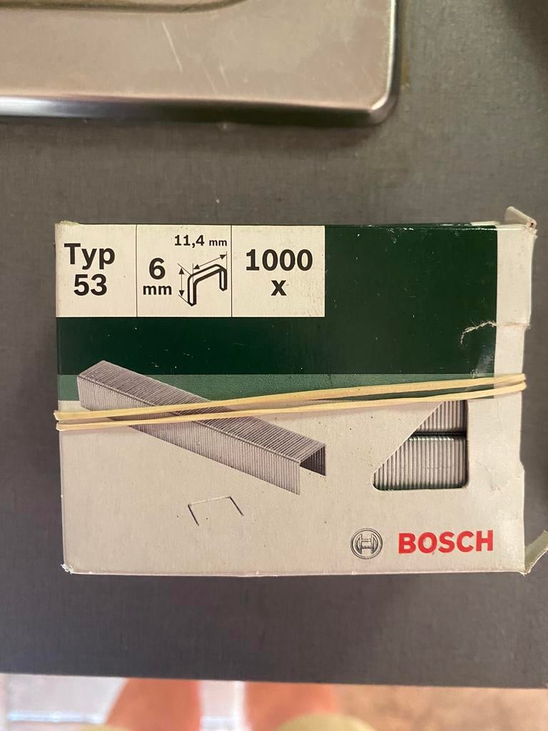 +\- 4000 nietjes Bosh typ 53, Ophalen of Verzenden