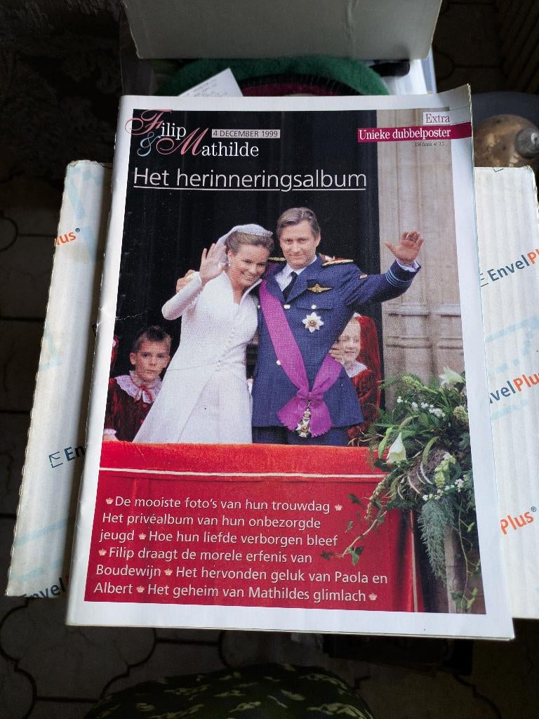 Filip en Mathilde herinneringsalbum, Ophalen of Verzenden, Zo goed als nieuw, Tijdschrift of Boek