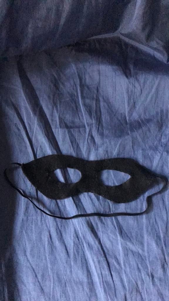 Masque Zorro en feutrine, Comme neuf
