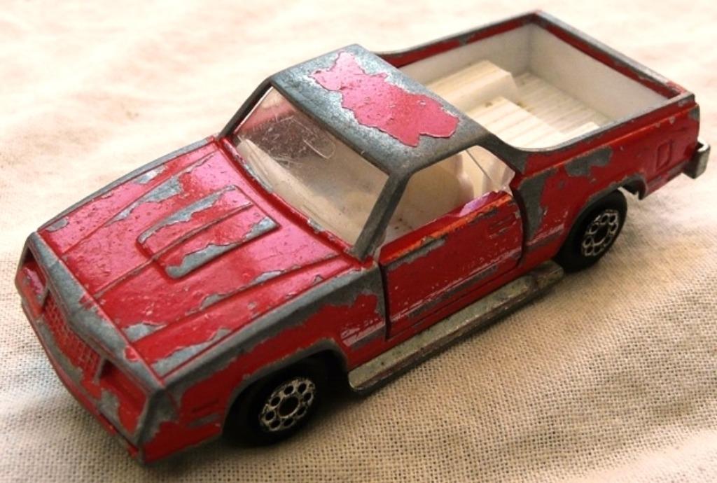Modelauto, Majorette, 1:59, No.296 El Camino SS - Red, 1988., Enlèvement ou Envoi, Utilisé, Voiture