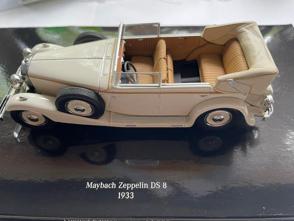 Maybach zeppelin schaalmodel 1:43, Hobby en Vrije tijd, Ophalen, Zo goed als nieuw, Auto, Overige merken