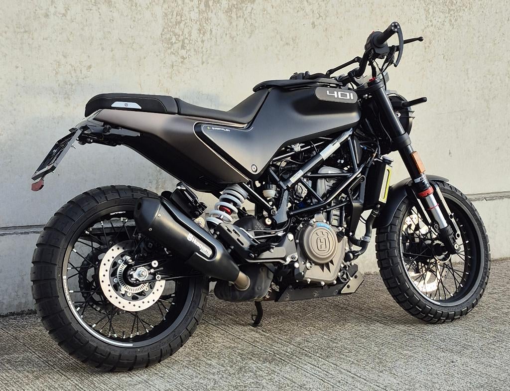 husqvarna svartpilen 401, 2 cilinders, Bedrijf, 373 cc, Minimaal motorrijbewijs A2