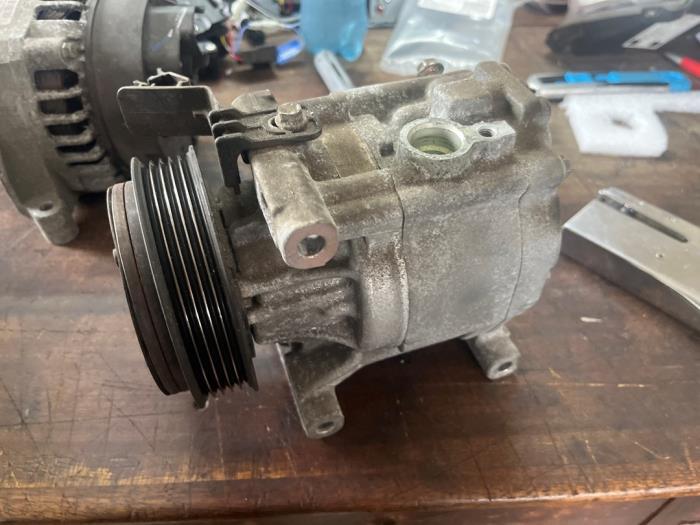 Pompe clim d'un Ford KA, -, 3 mois de garantie, -, -