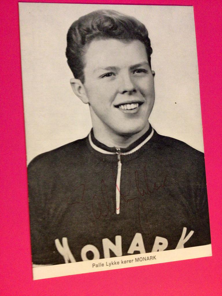 wielerkaart 1958 team monark  palle lykke  signe, Verzenden