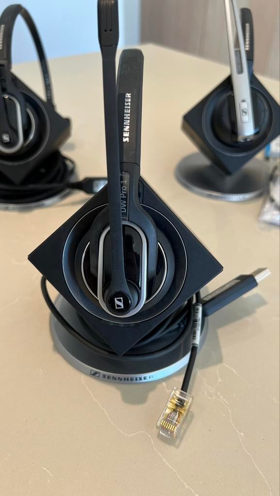 5 casques Sennheiser DW Pro I, Enlèvement ou Envoi, Sennheiser, Comme neuf, Microphone repliable