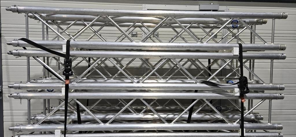 Truss 30 Vierkant, Alutruss, past op Prolyte, Ophalen, Zo goed als nieuw