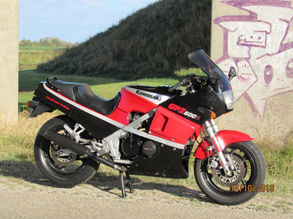 Op zoek naar GPZ600 of GPX600 delen ? GPX 600 R - GPZ 600 R, Motoren, Ophalen of Verzenden, Gebruikt