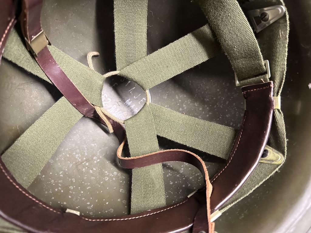 casque et ceinturon, Collections, Enlèvement, Armée de terre