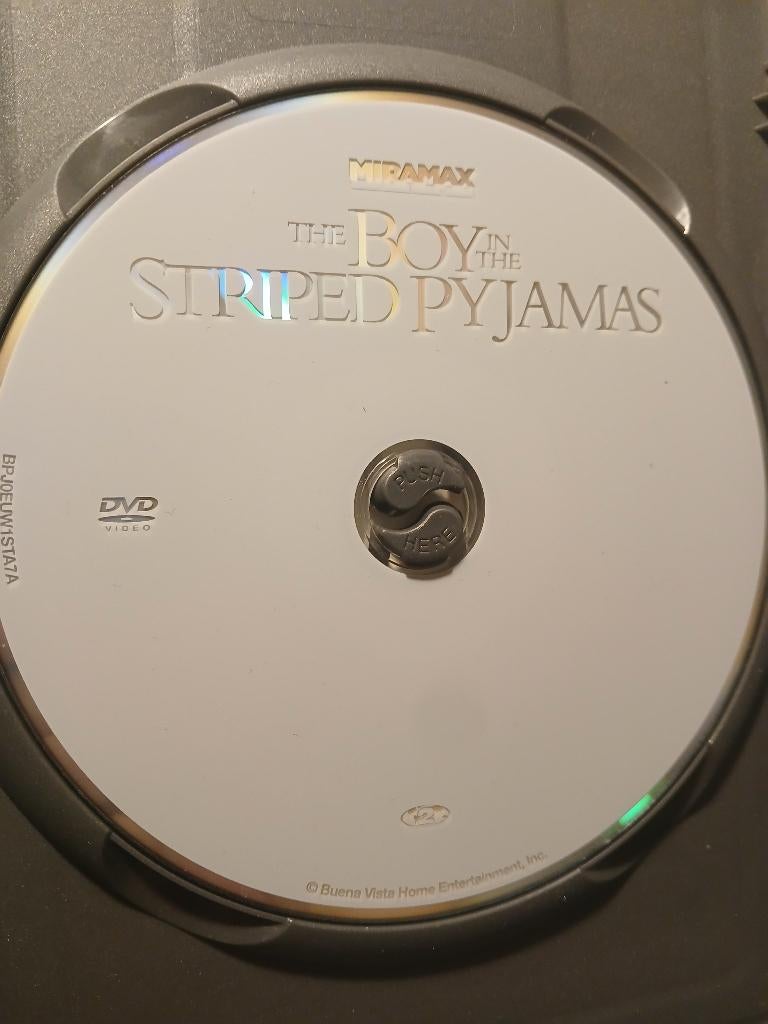 De jongen in de gestreepte pyjama - John Boyne, Boxset, Drama, Ophalen of Verzenden, Zo goed als nieuw