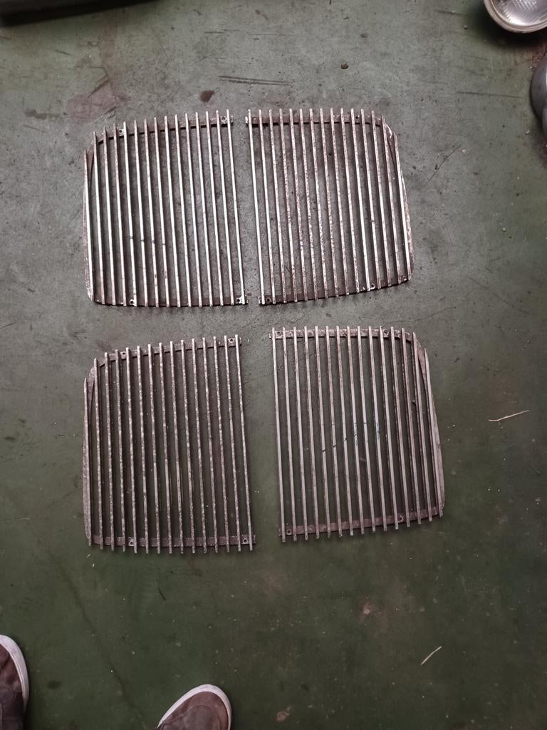 164 grill, Enlèvement ou Envoi, Volvo