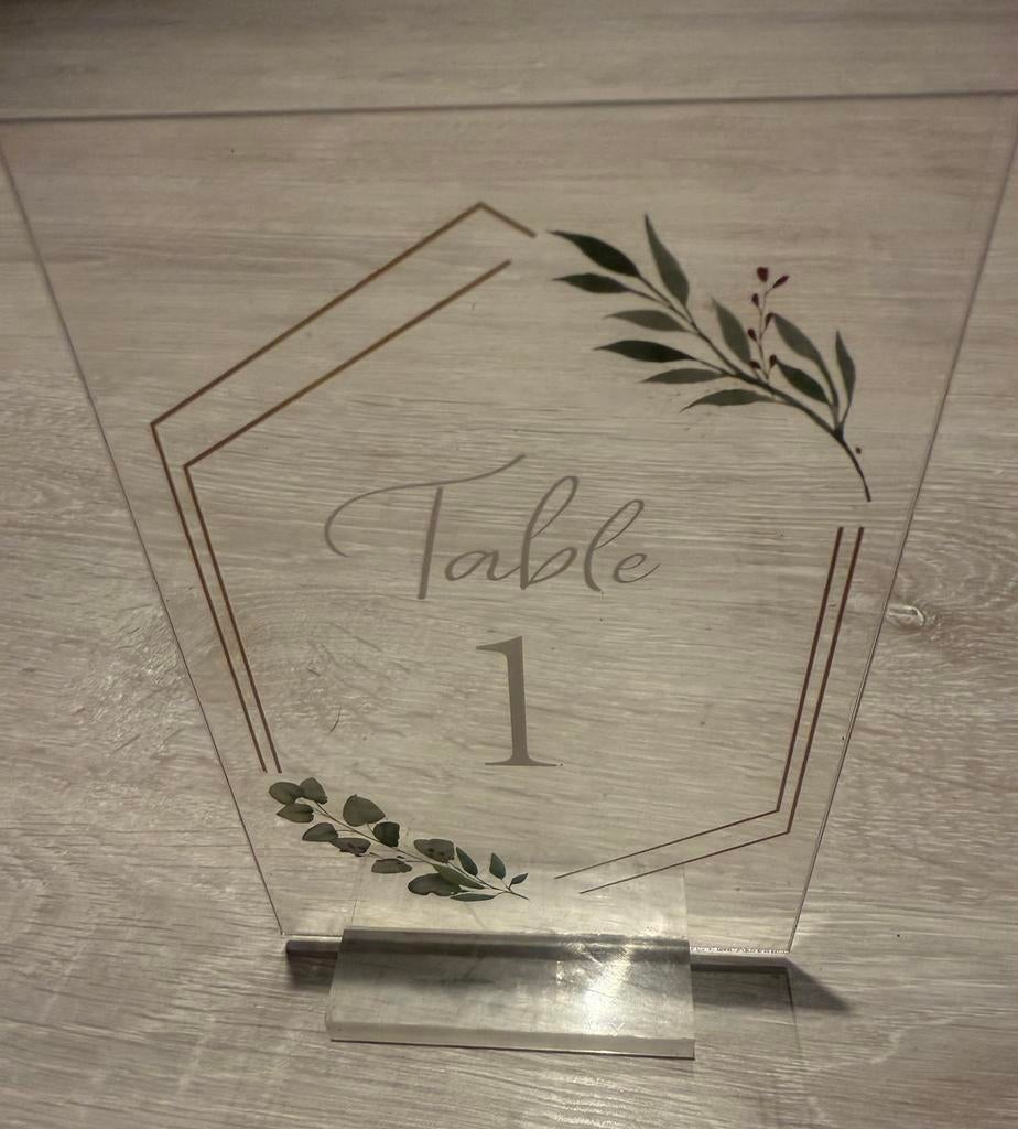 10 tafelnummers in plexi, Ophalen, Zo goed als nieuw
