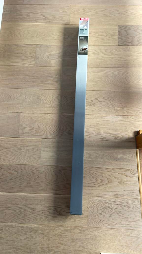 Velux 117x74 Color 1085, Doe-het-zelf en Bouw, Ophalen of Verzenden, Nieuw