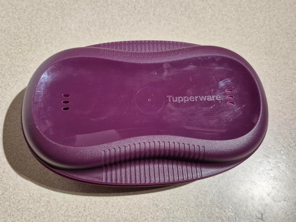 Tupperware omeletmaker, Huis en Inrichting, Keuken | Tupperware, Ophalen of Verzenden, Zo goed als nieuw, Paars, Schaal