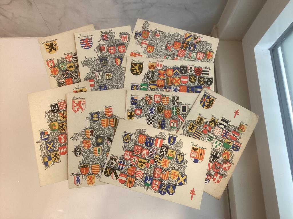 9 postkaarten. De negen provincies in Belgie., Enlèvement ou Envoi