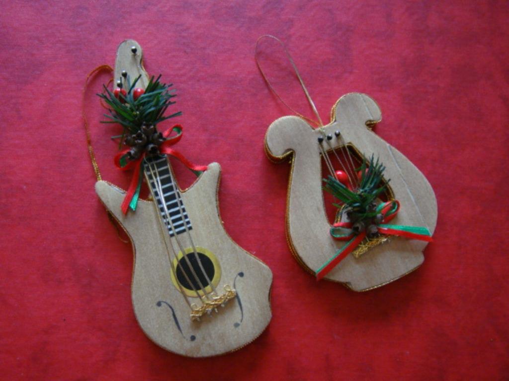 Déco de Noël. Musicale. 1 Guitare 1 Lyre en bois, Enlèvement ou Envoi, Comme neuf
