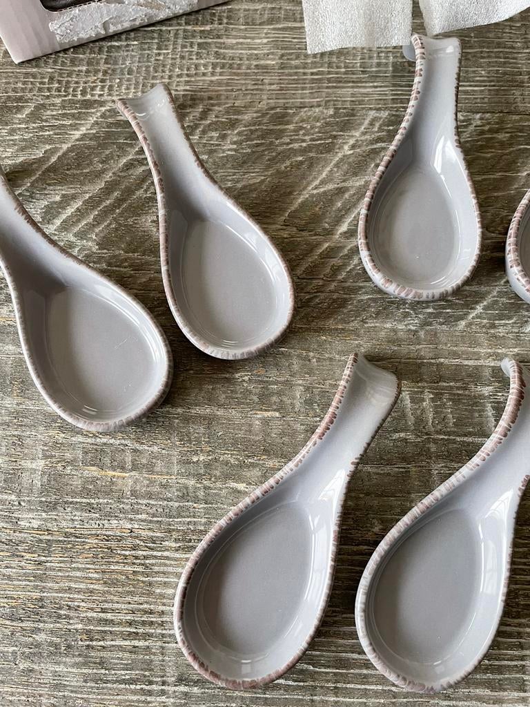 6 grijze amuse lepels pomax nieuw 5€, Ophalen of Verzenden, Nieuw, Overige materialen