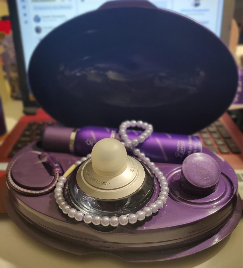 Ensemble parfum + déo +collier Black Light Lamis, neuf, Enlèvement, Accessoires