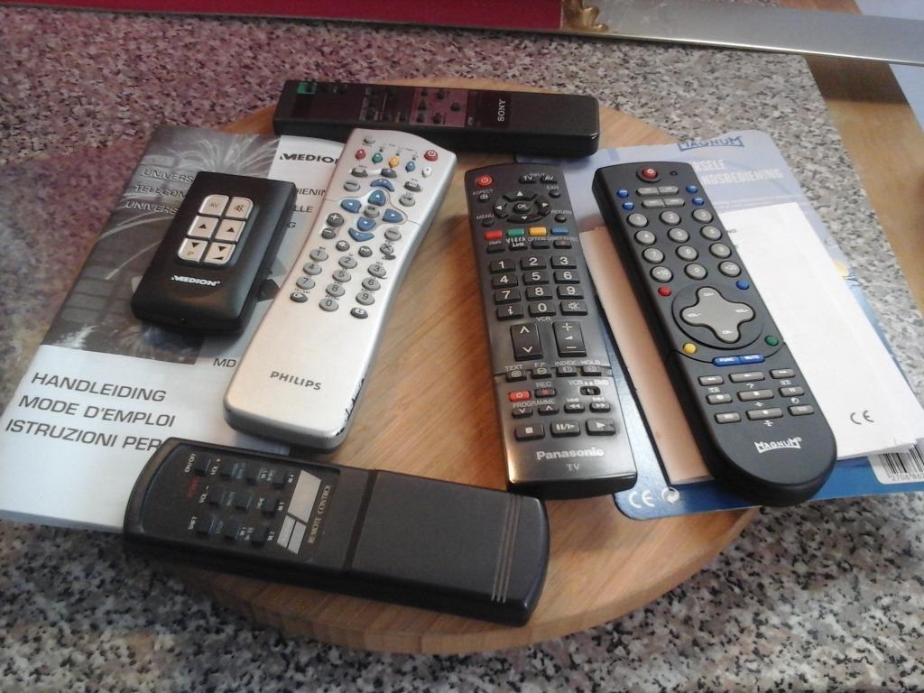 AFSTANDSBEDIENING (9 stuks)(gewijzigd 15.01.2026), Audio, Tv en Foto, Afstandsbedieningen, Nieuw, Universeel, Dvd, Mediaspeler