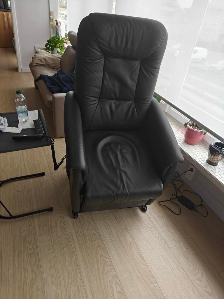 Relax met sta op systeem, Huis en Inrichting, Ophalen, Zo goed als nieuw