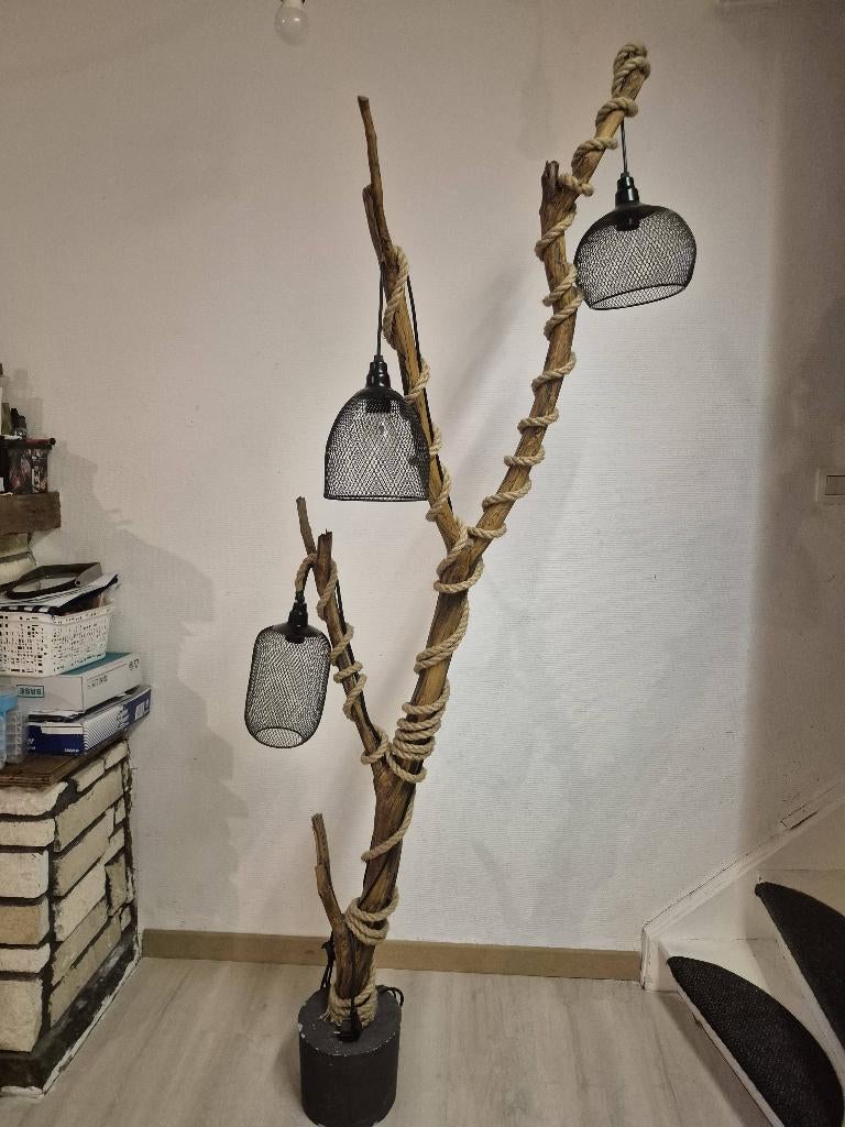 Lampe artisanale, Maison & Meubles, Neuf, 75 cm ou plus, Bois, Enlèvement