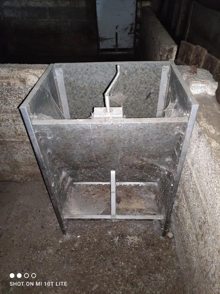 Voederbakken, Dieren en Toebehoren, Meerdere dieren, Varken