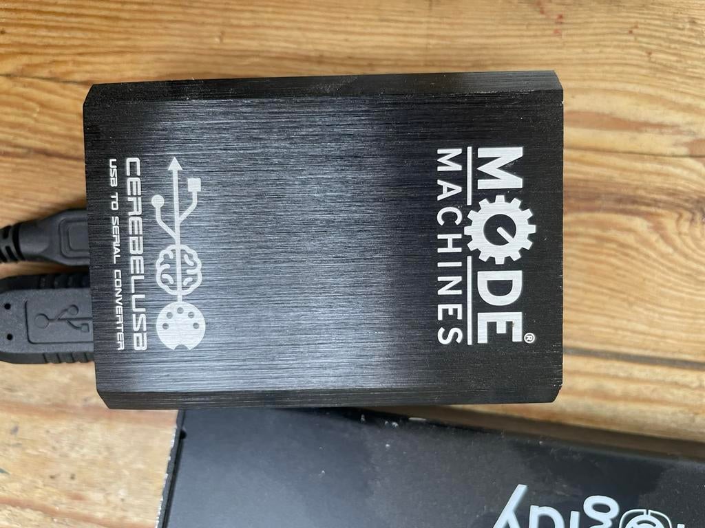 mode machines cerebel usb + logidy UMI3 usb footswitch, Ophalen, Gebruikt