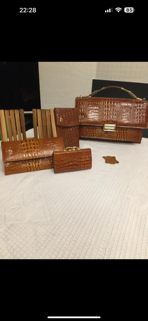 Ensemble vintage 4 pièces Pierre Cardin effet croco, Ophalen, Zo goed als nieuw