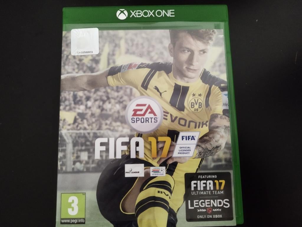 FIFA 17 pour XBOX ONE, Games en Spelcomputers, Ophalen of Verzenden, Zo goed als nieuw, Sport, 3 spelers of meer