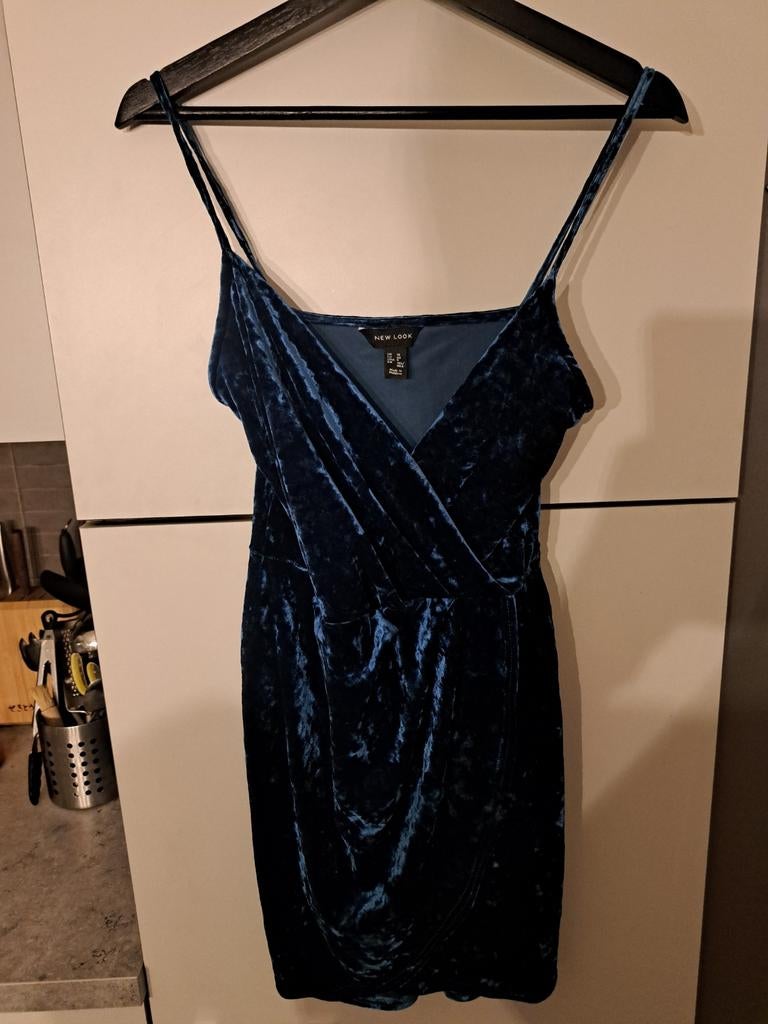 New Look Teal Velvet kleedje, Ophalen