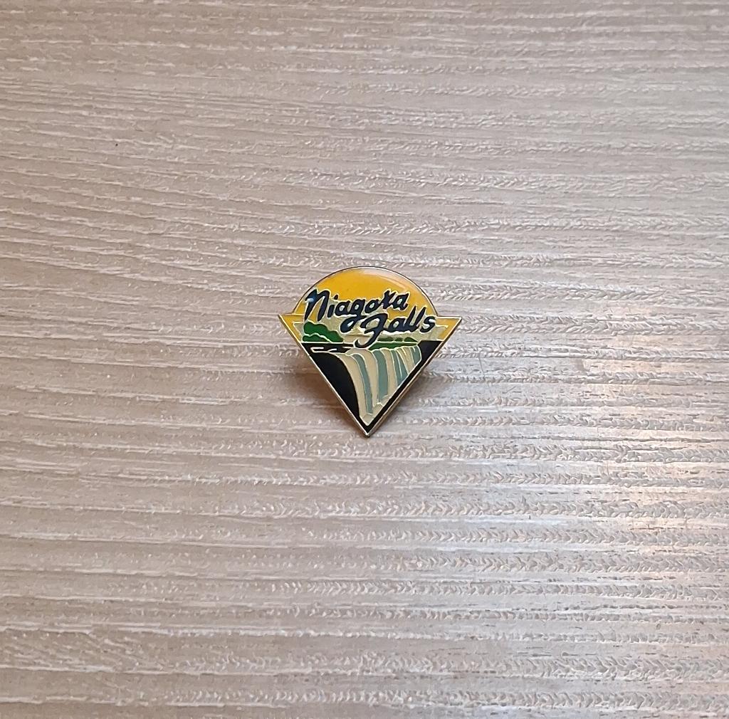 PIN - NIAGARA FALLS - CANADA, Verzenden, Gebruikt, Stad of Land, Speldje of Pin