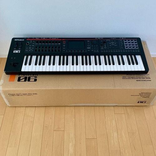 Roland FANTOM-06 Workstation, Muziek en Instrumenten, Ophalen, Zo goed als nieuw, 61 toetsen, Roland