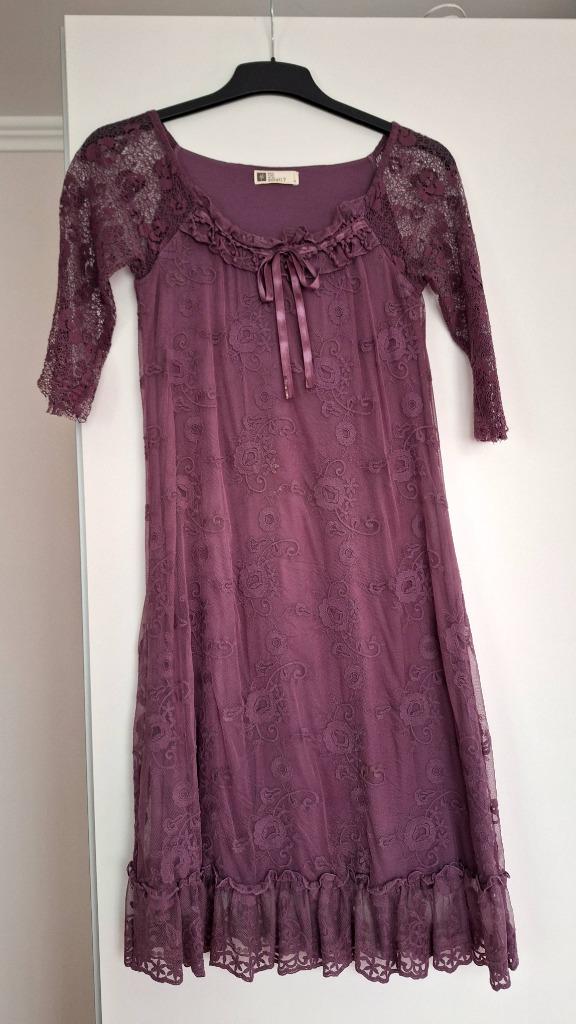 Petite robe mauve en dentelles, Maat 38/40 (M), Paars, Nieuw, Ophalen of Verzenden