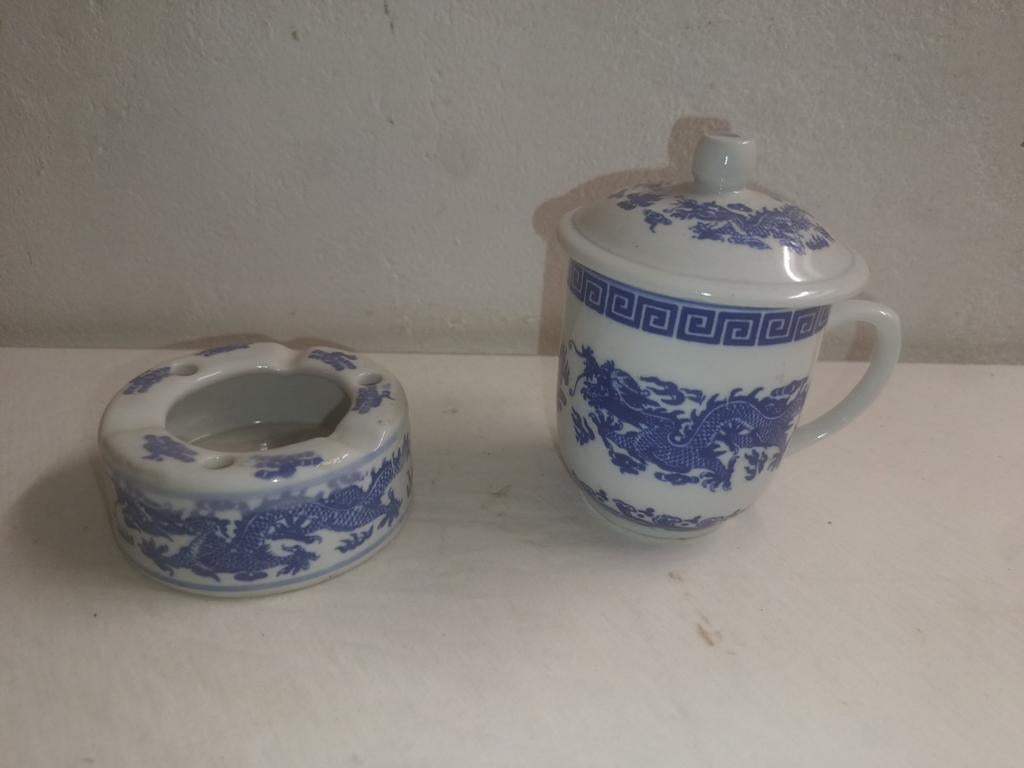 Chinese theepot en asbak met merkstempel, Ophalen of Verzenden