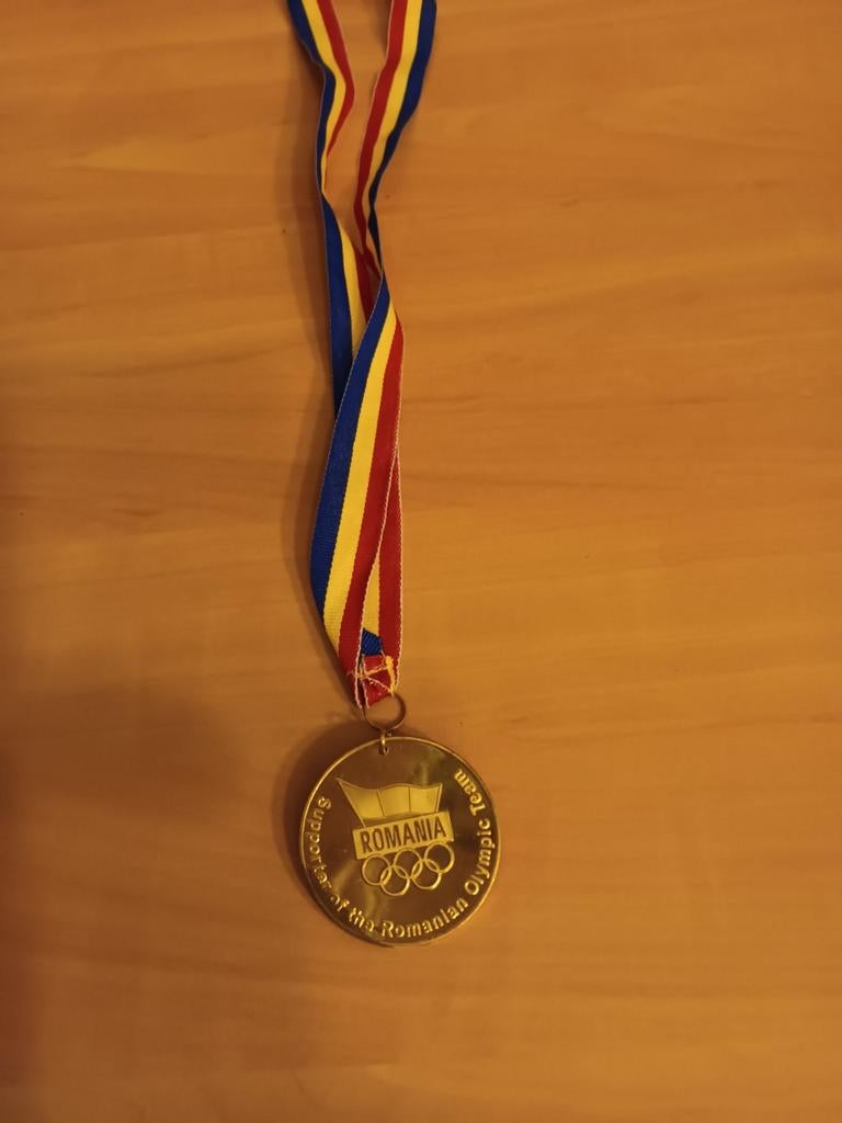 Medaille supporter roemeens Olympisch team, Ophalen of Verzenden
