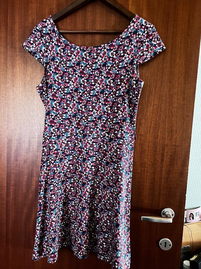 Dameskleding, Overige kleuren, Zo goed als nieuw, Boven de knie, Ophalen