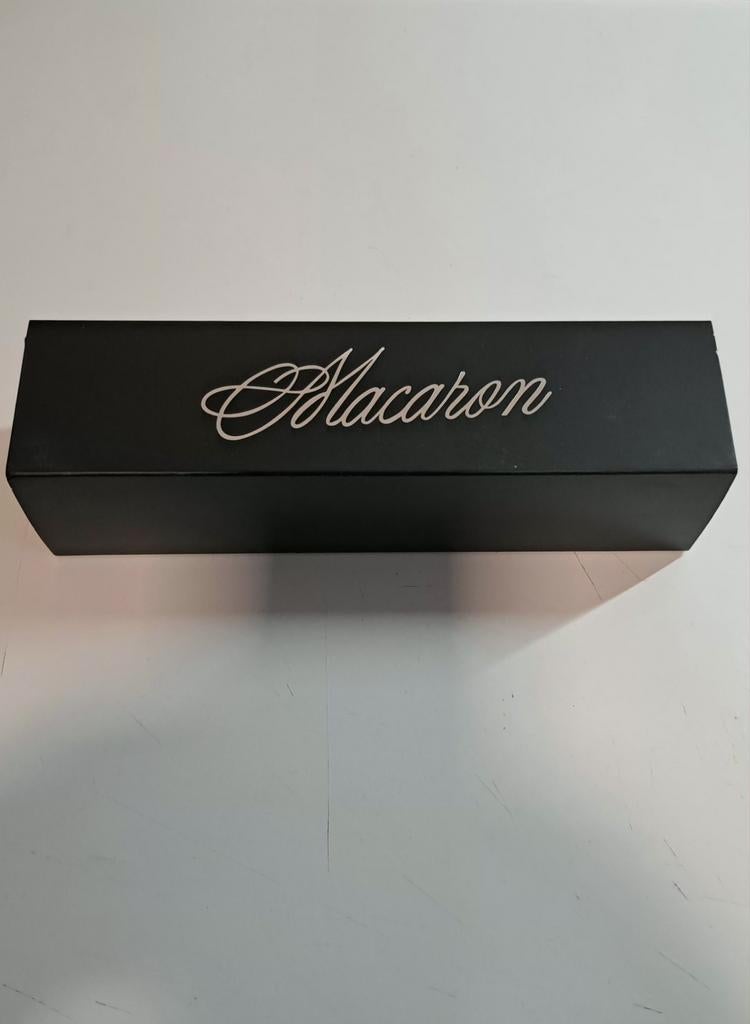 100 boîtes noires pour macaron (aucun macaron compris), Enlèvement ou Envoi, Neuf, Noir