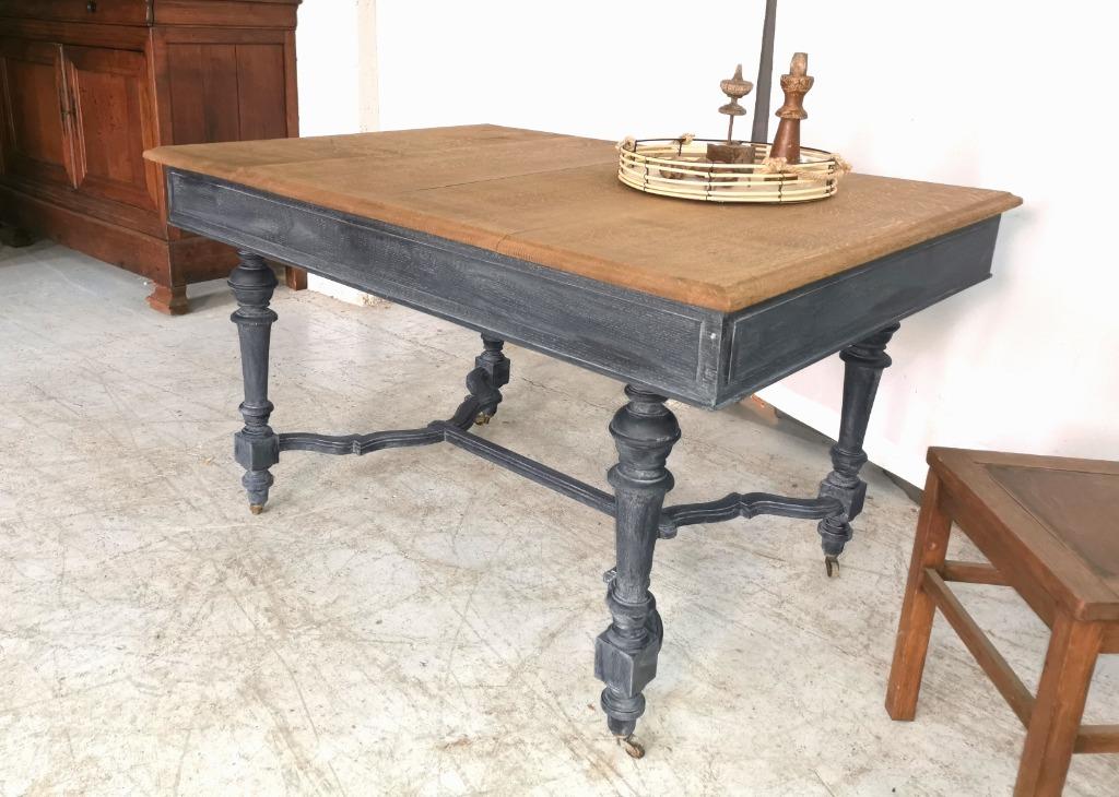 Stoere Antieke Franse tafel in eik L 130 B 95 H 78 blad 2.5, Antiek en Kunst, Ophalen