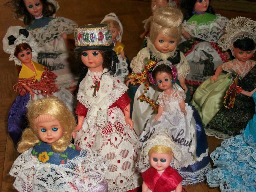 popjes met klederdracht, Enlèvement ou Envoi, Utilisé