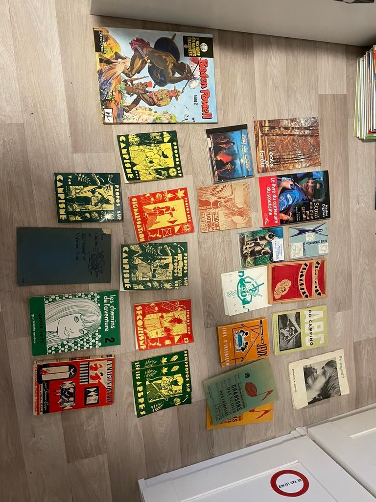 Lot livre ancien sur le scoutisme, Enlèvement ou Envoi, Comme neuf, Livre ou Revue
