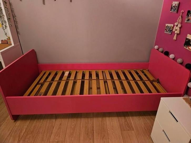 Eenpersoonsbed roze, Kinderen en Baby's, Kinderkamer | Bedden, Ophalen, Gebruikt