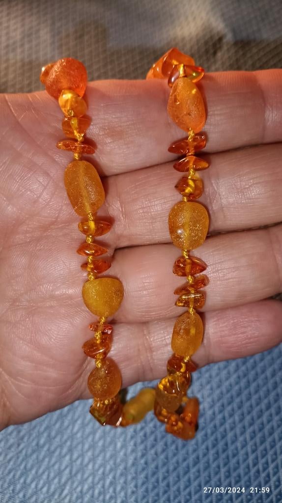 Collier en ambre de la Lituanie, Enlèvement ou Envoi, Neuf, Pierre ou Minéral