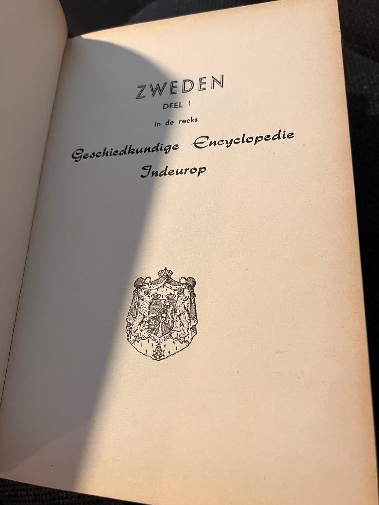 Zweden deel I & II, in de reeks geschiedkundige encyclopedie, Gelezen, Complete serie, Ophalen of Verzenden, Algemeen