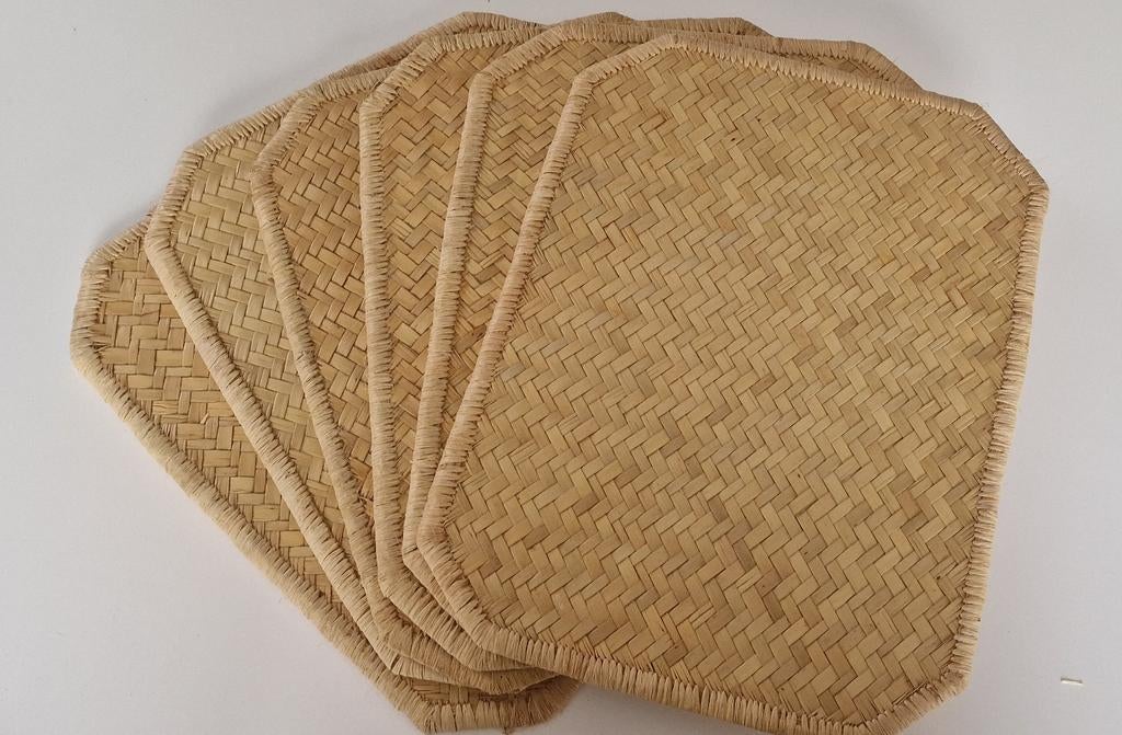 Placemats rotan van Madagascar, 8 stuks, nieuw, Huis en Inrichting, Keuken | Servies, Overige materialen, Nieuw, Ophalen of Verzenden