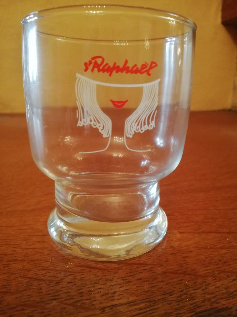 4 vintage St Raphaël-glazen, Verzamelen, Ophalen of Verzenden