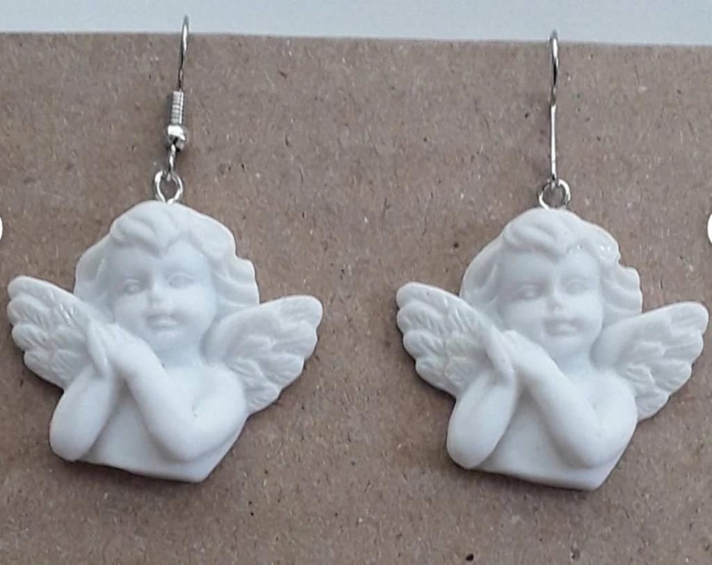 boucles d'oreilles , anges , angelots , résines blanches, Neuf, Autres matériaux, Blanc, Pendantes