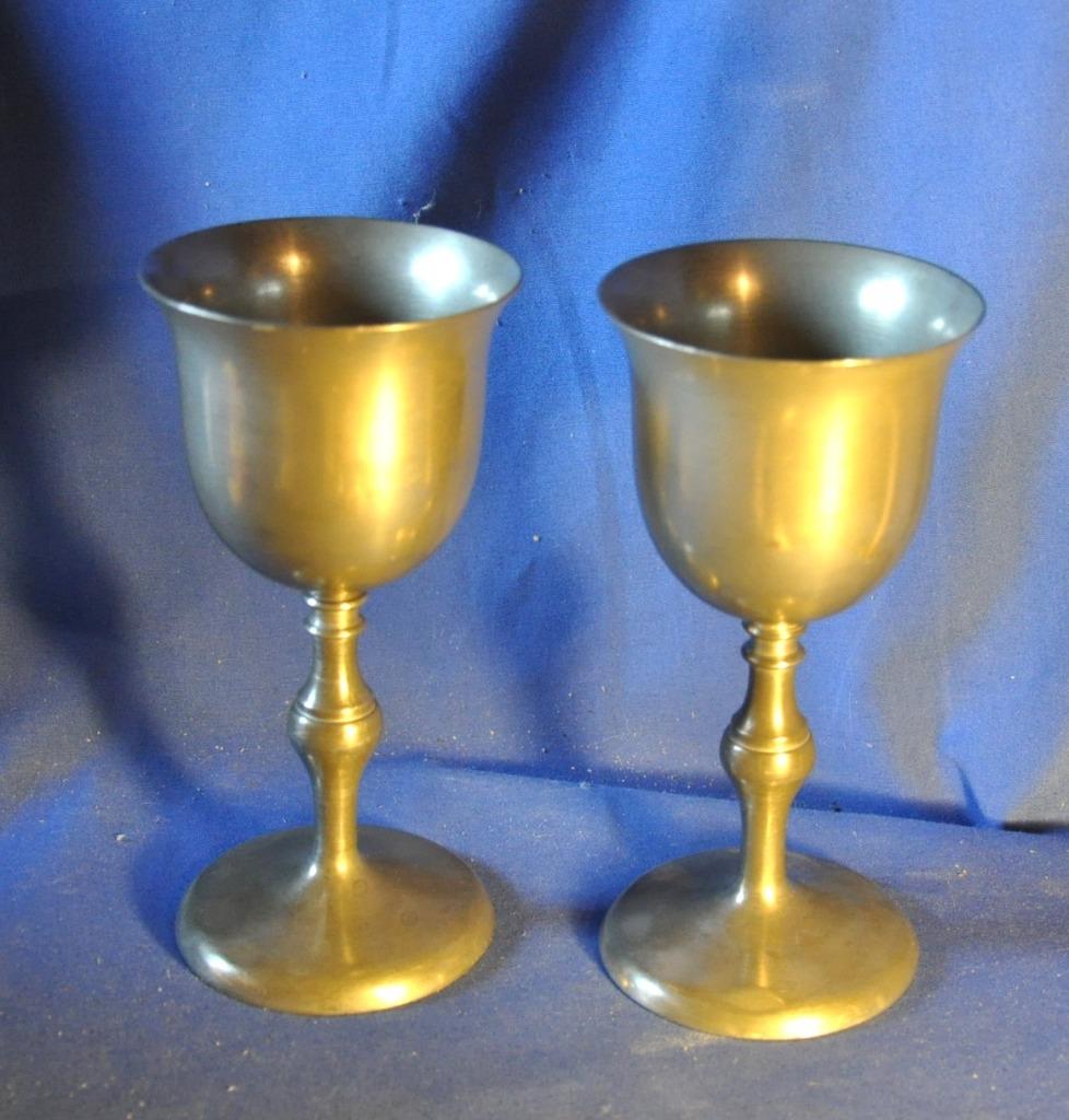 paire de verres calices en etain les potstainiers hutois, Enlèvement ou Envoi
