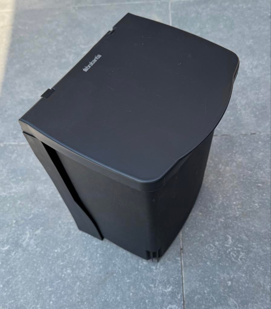 Brabantia ophangvuilbak, Ophalen, Kunststof, Gebruikt, Minder dan 50 cm